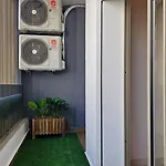 Sweet Home 2 Bedroom, 2 Bath With Dressing Room & Balcony, Casablanca